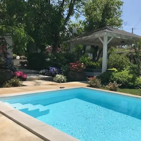 Casa Oliva-casa Da Eira Porto de Mos (Leiria)